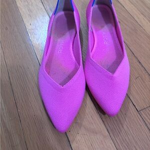 Rothy's Dragonfruit Points size 6